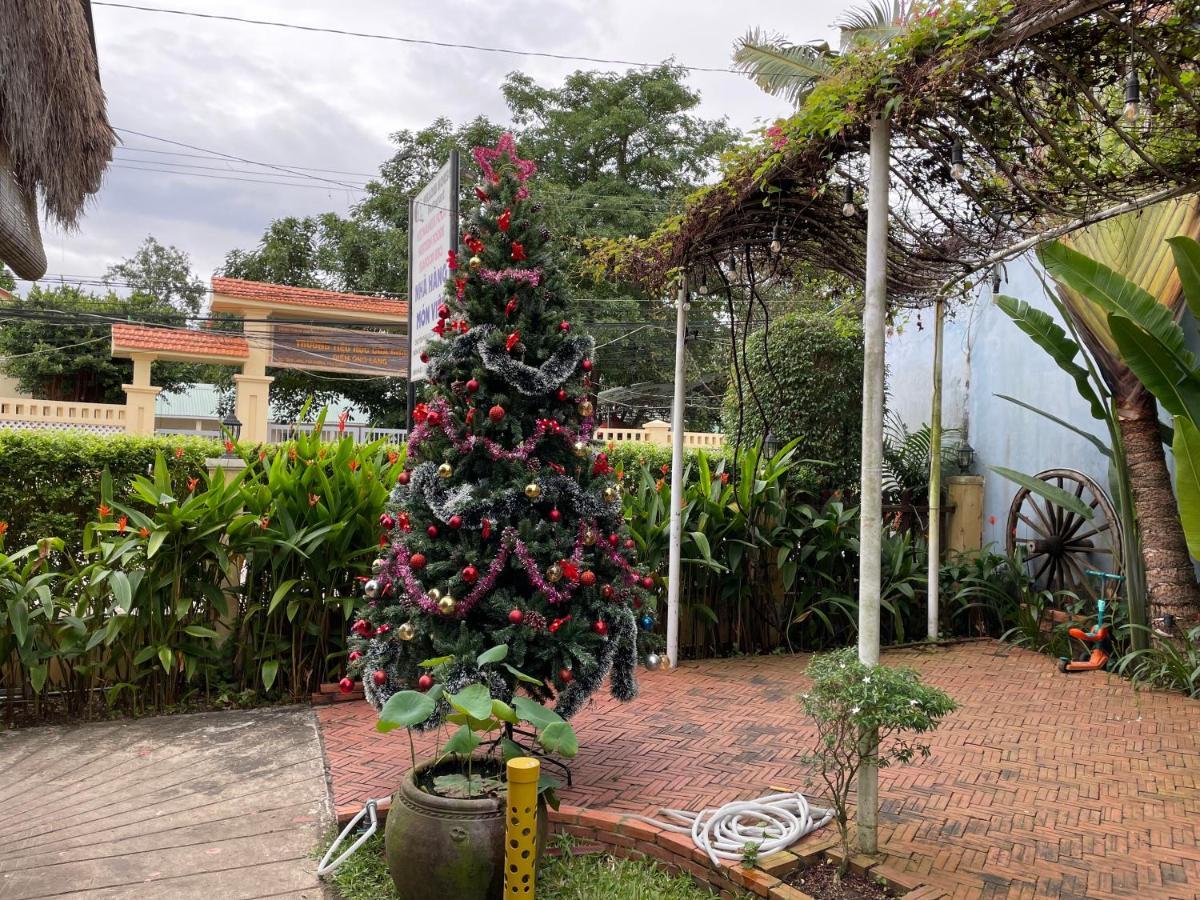 Проживание в семье Tropical Garden *