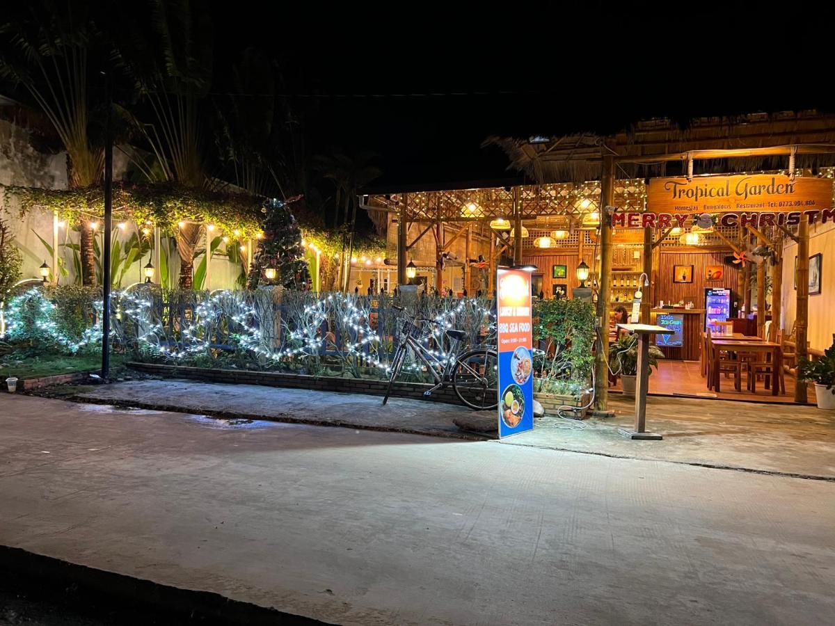 Проживание в семье Tropical Garden